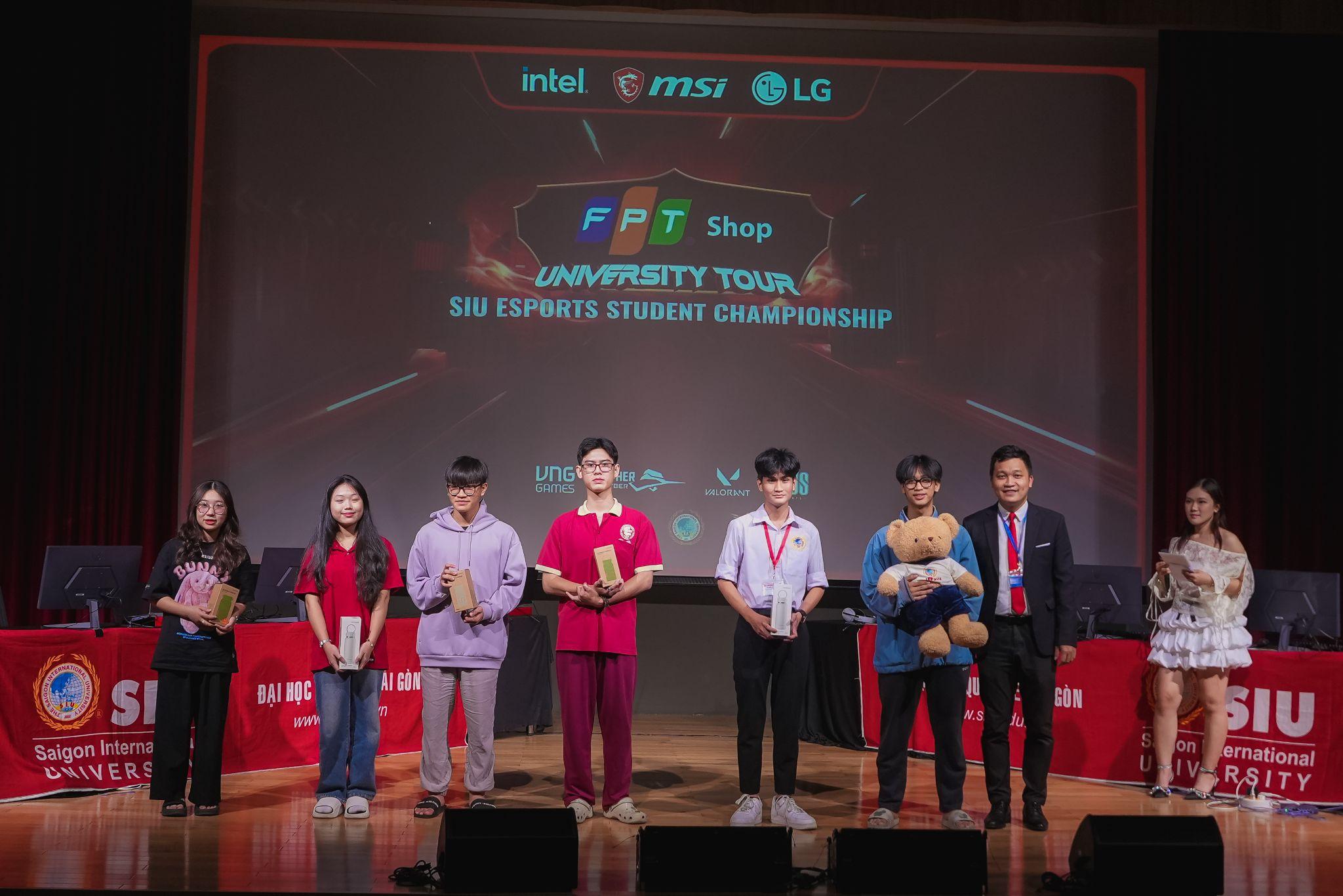 W Gaming đăng quang vô địch Giải đấu SIU Esports Student Championship - SIU CUP 2024